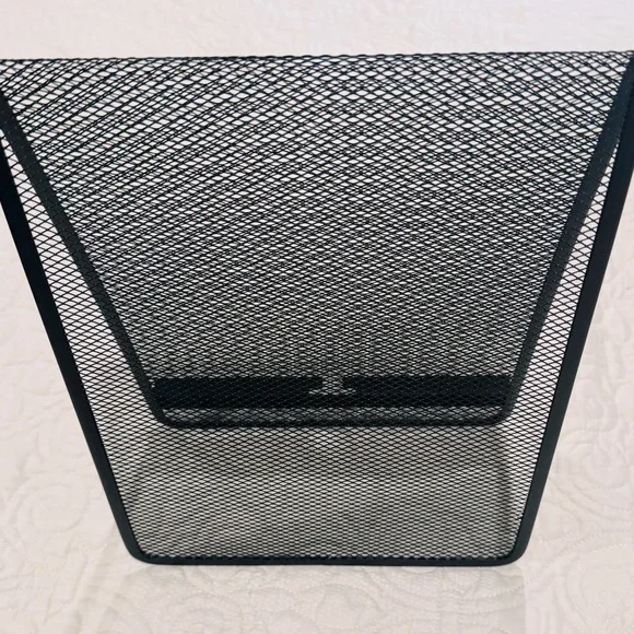 ** DONATED **Document/Electronic Tablet Holder - Picture 4 of 4